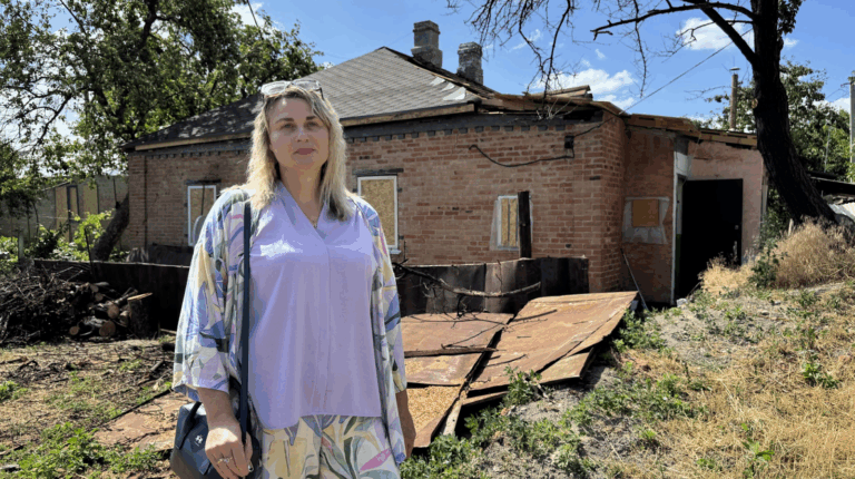 У Полтаві триває відновлення житла після обстрілу