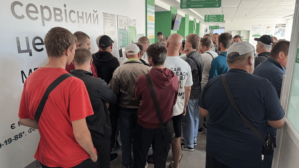 Ажіотаж на Полтавщині: чому бракує талонів на іспити з водіння