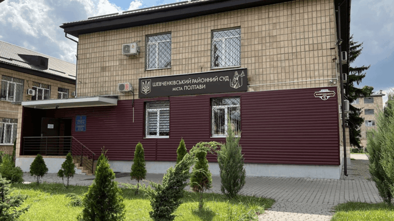У Полтаві заарештували адвоката за сприяння у фіктивній відстрочці від мобілізації