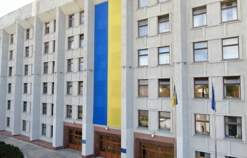 Полтавська обласна державна адміністрація: головні напрямки роботи